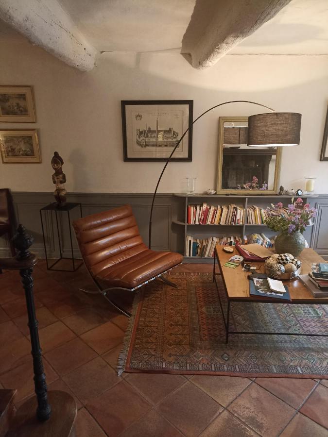 Rognes La Villageoise, Chambre Troglodyte Pitoresque Au Coeur Du Village المظهر الخارجي الصورة